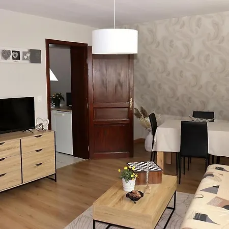 La Houblonniere 2 Chambres, 4 Lits Et 1 Clic Clac Apartment