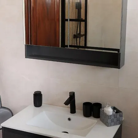 Apartment La Houblonniere 2 Chambres, 4 Lits Et 1 Clic Clac *
