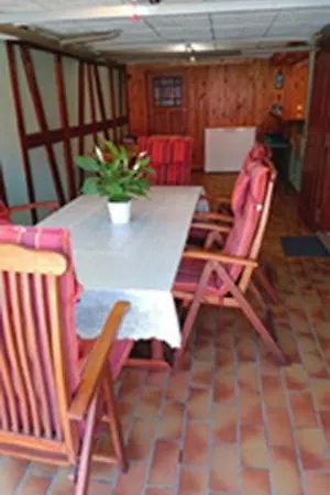 Apartment La Houblonniere 2 Chambres, 4 Lits Et 1 Clic Clac