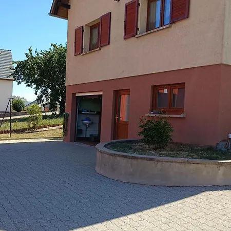 La Houblonniere 2 Chambres, 4 Lits Et 1 Clic Clac Apartment